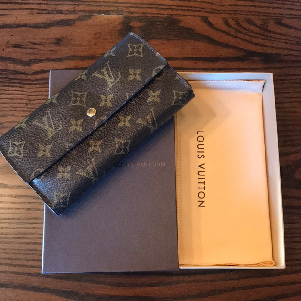Louis Vuitton Wallet